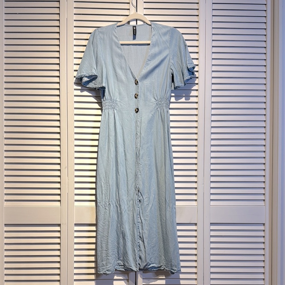 😇🌺Zara Blue soft denim Button-Down Dress size S 🌺😇